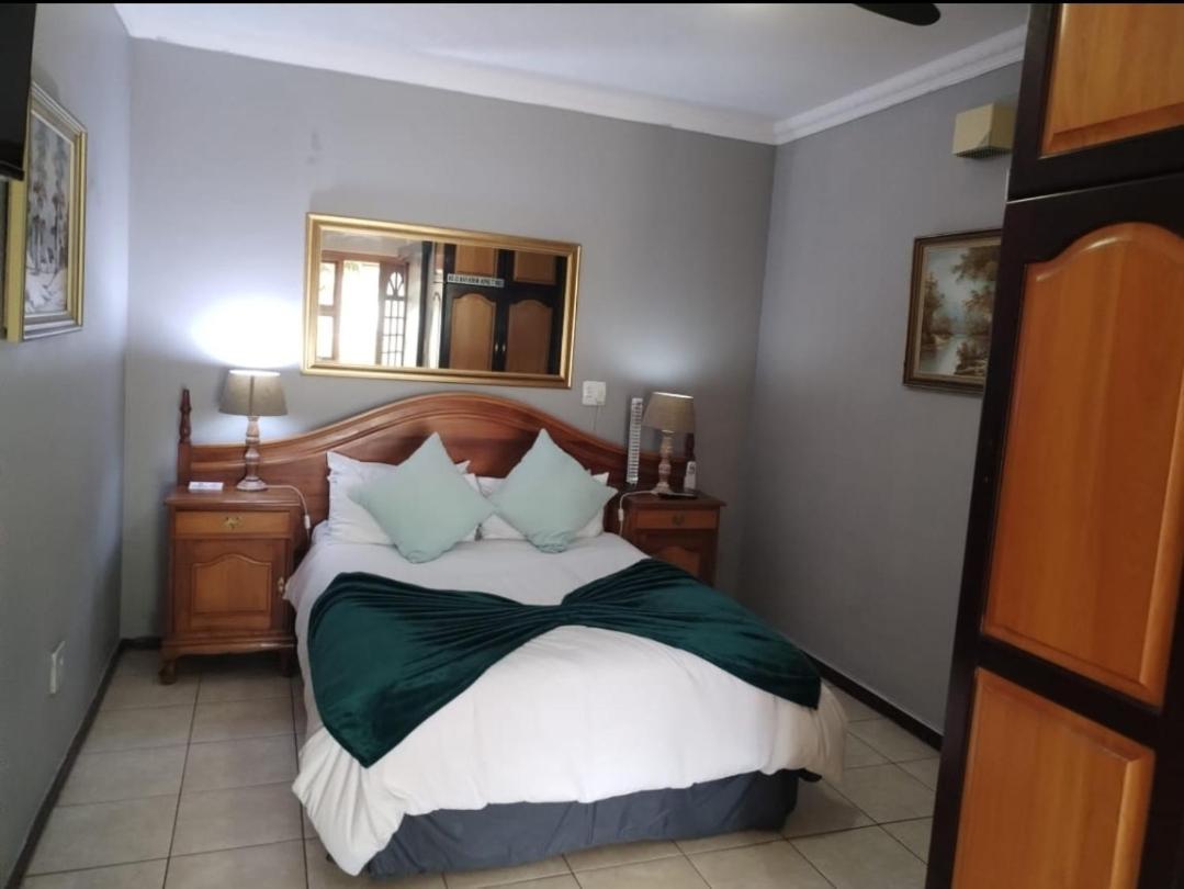 Lagoon Breeze Guest House Knysna Zewnętrze zdjęcie