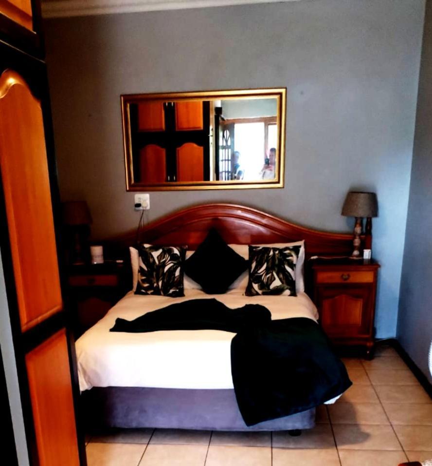 Lagoon Breeze Guest House Knysna Zewnętrze zdjęcie